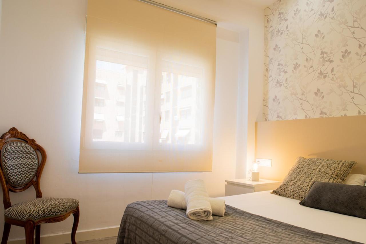 Florit Flats - Cabanyal 3 Bedroom Wifi Ac Terrace Beach Penthouse Valencia Luaran gambar