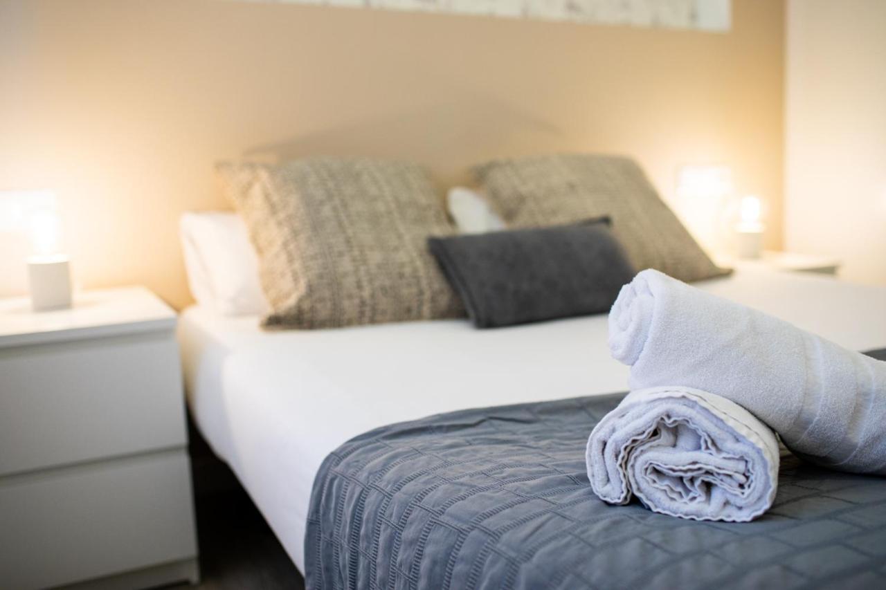 Florit Flats - Cabanyal 3 Bedroom Wifi Ac Terrace Beach Penthouse Valencia Luaran gambar
